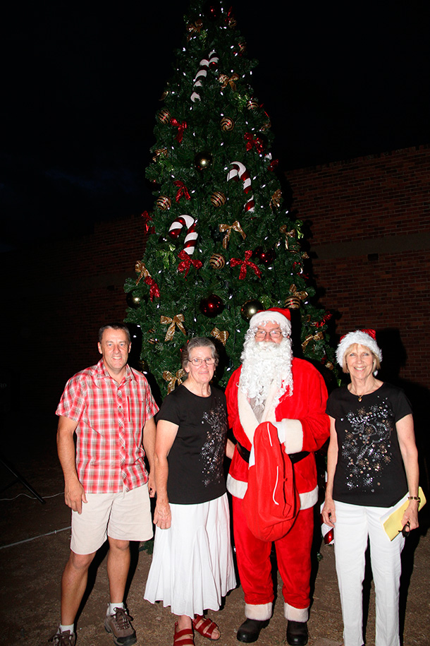 Christmas-tree,-Santa-and-the-Vicar